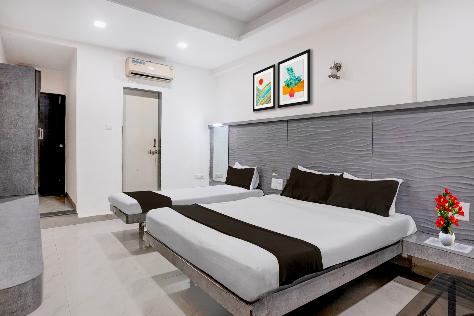 super hotel o kolhapur gate formerly tanwani lodging