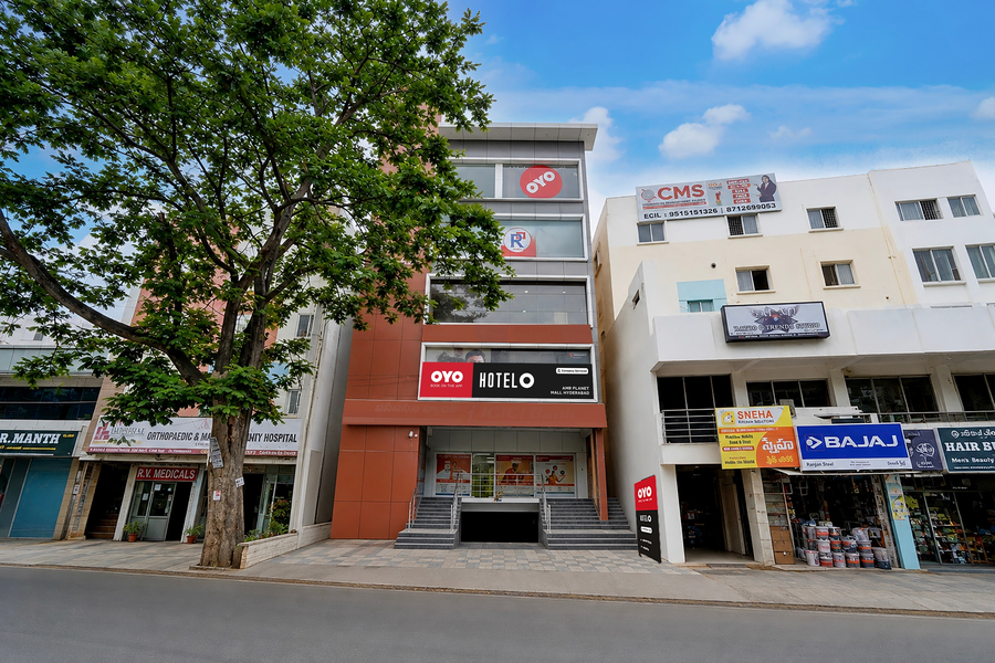 super hotel o amr planet mall hyderabad formerly r square