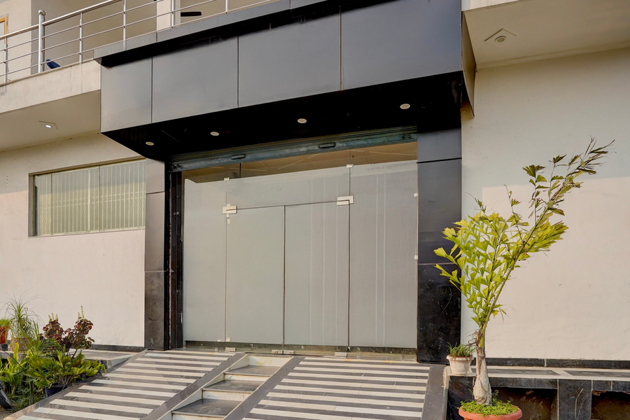 Hotel O Chhatrapati Shivaji Subharti Hospital Meerut Formerly Hotel Satyam,,3 star