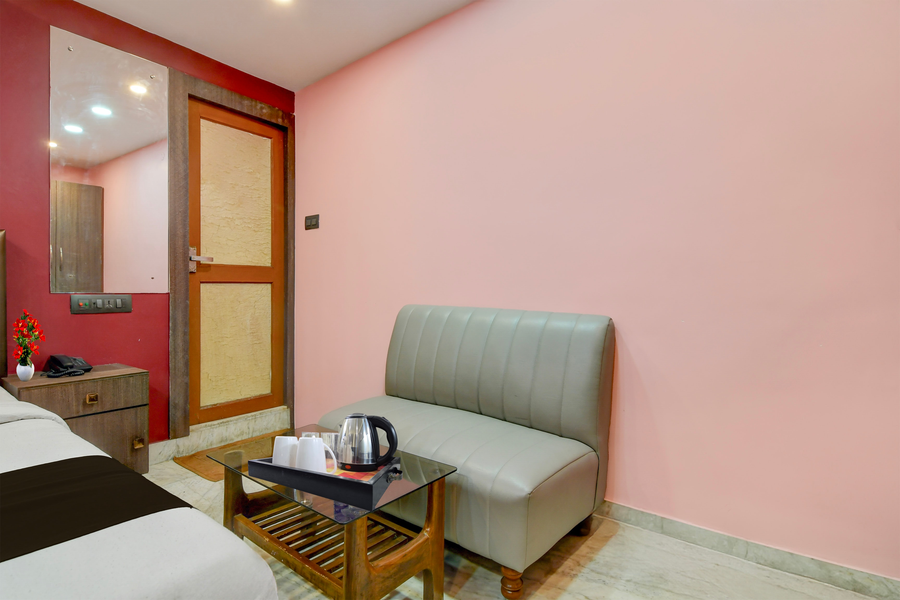 hotel o calcutta university formerly hamza international