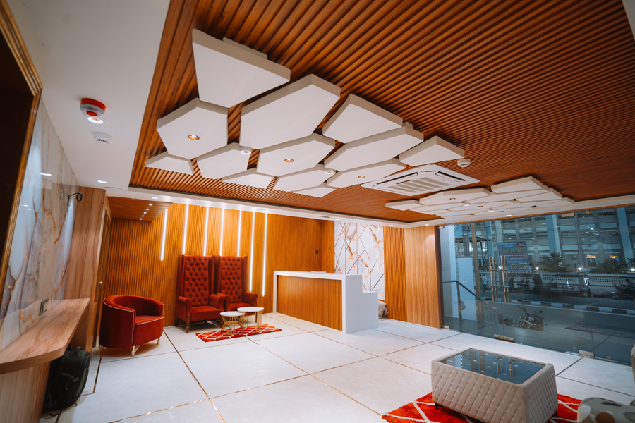 Mahasuara King's Tower,Grand Road,3 star