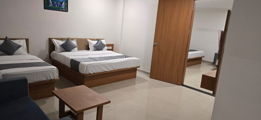 hotel royal elite