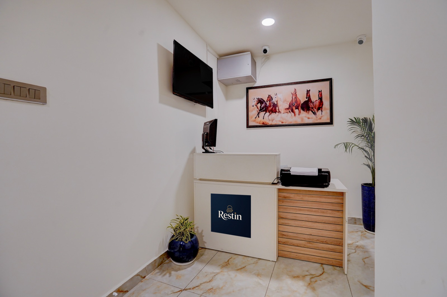 restin hotel spectrum mall road sector 101