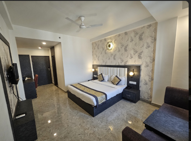 hotel kashi dham