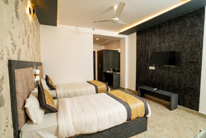 hotel kashi dham