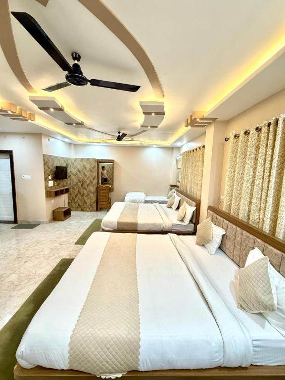 hotel the pushpraj