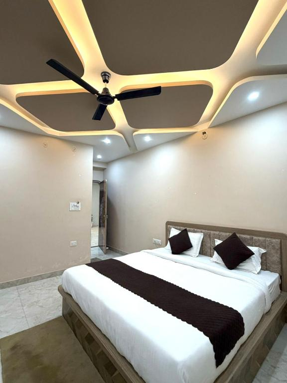 hotel the pushpraj