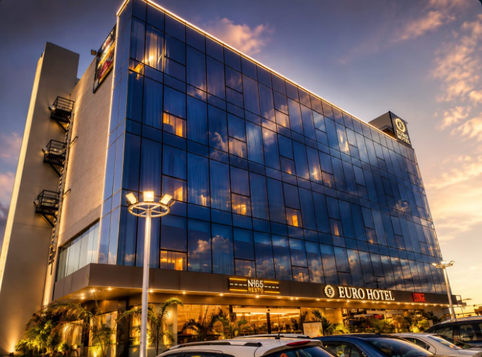 Euro Hotel,,3 star