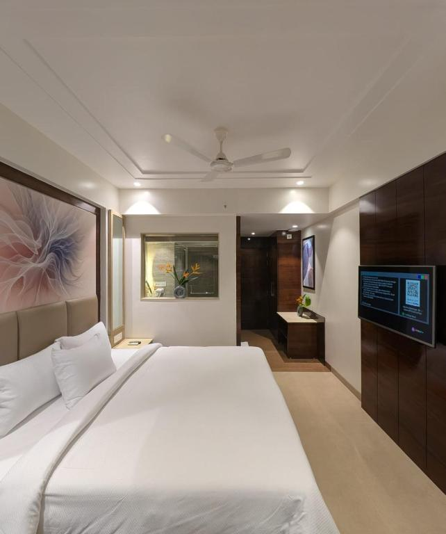 meritas grand inn