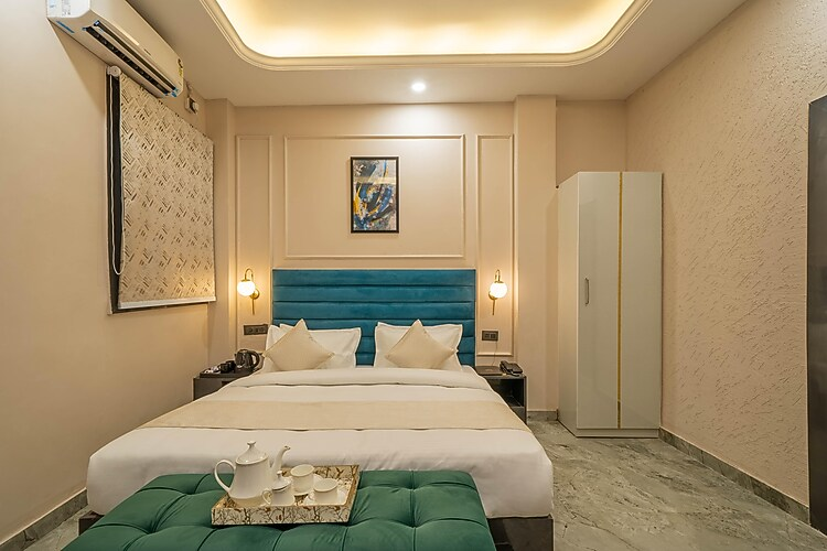 perfectstayz aalaya suites