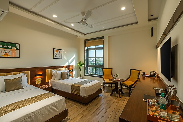perfectstayz premium udaipur by the lake
