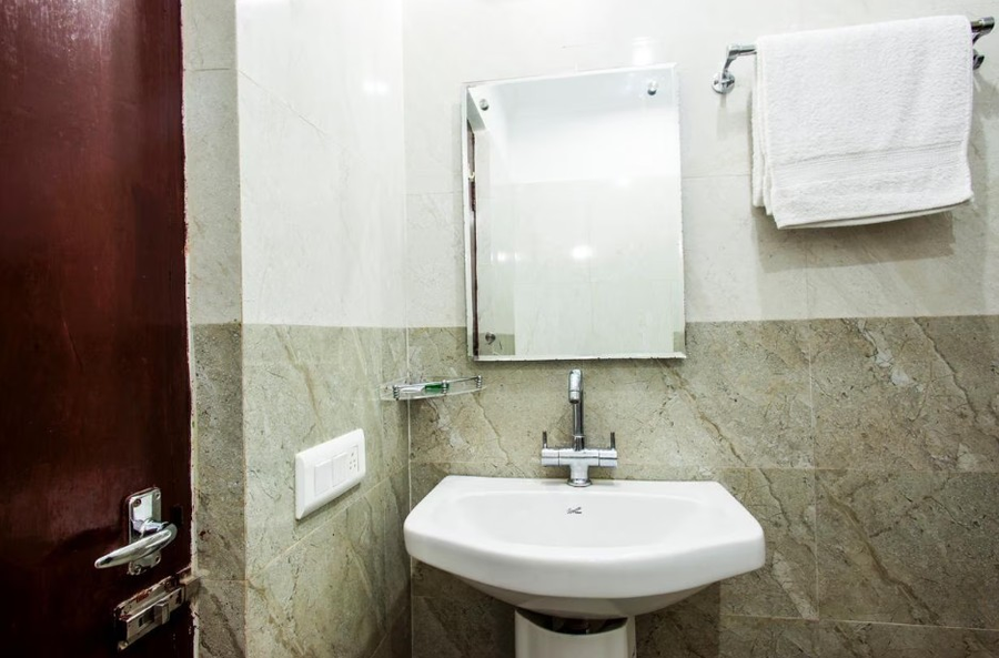 geetanjali hotel and motel