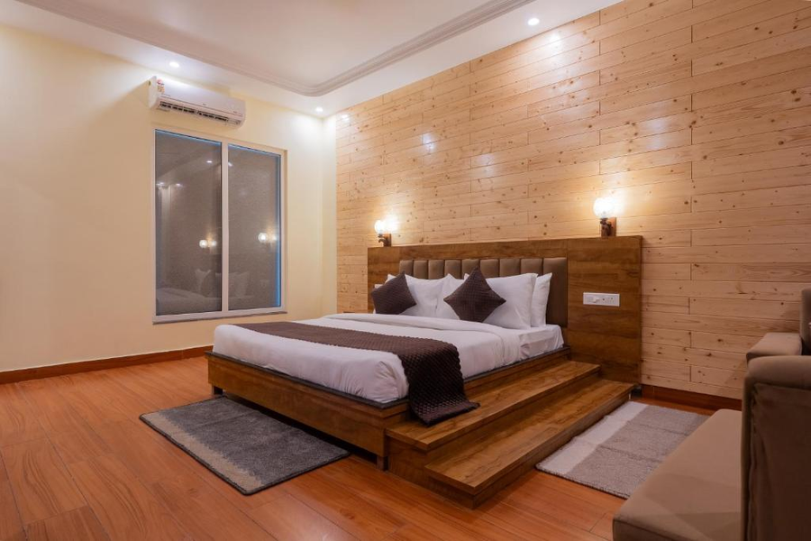 The Jungle Trail Corbett Resort & Spa,,4 star