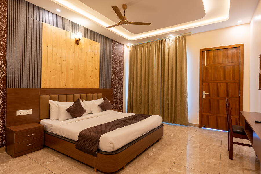 the jungle trail corbett resort and spa