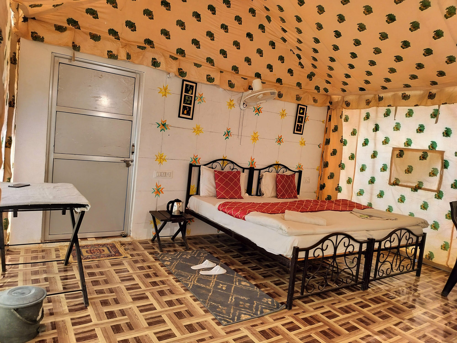 melody moon desert camp