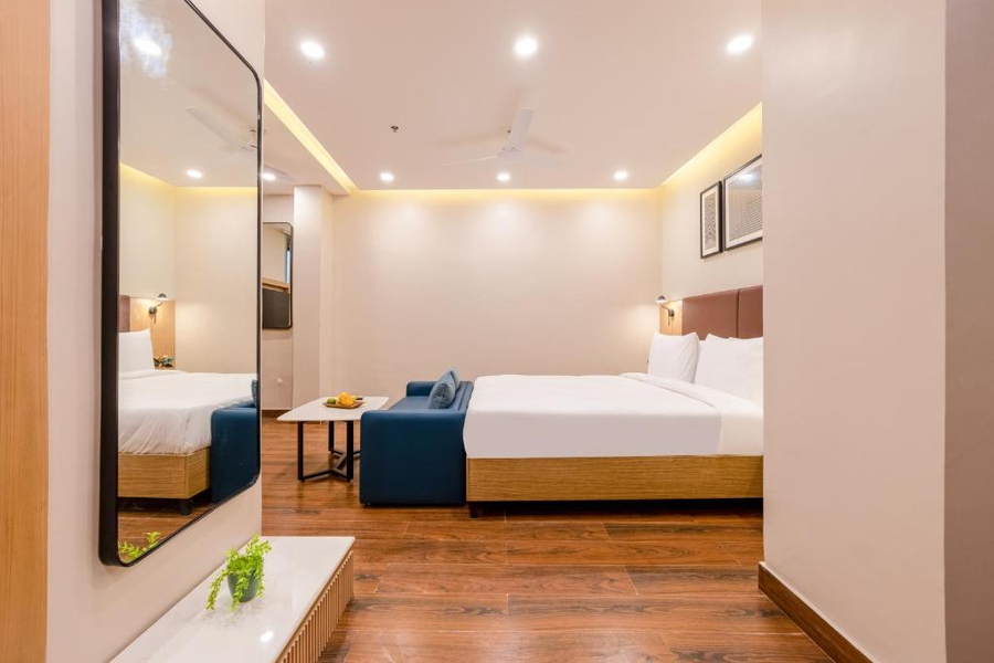 saltstayz premier sector 15 noida