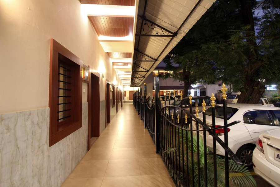 taj mahal hotel abids