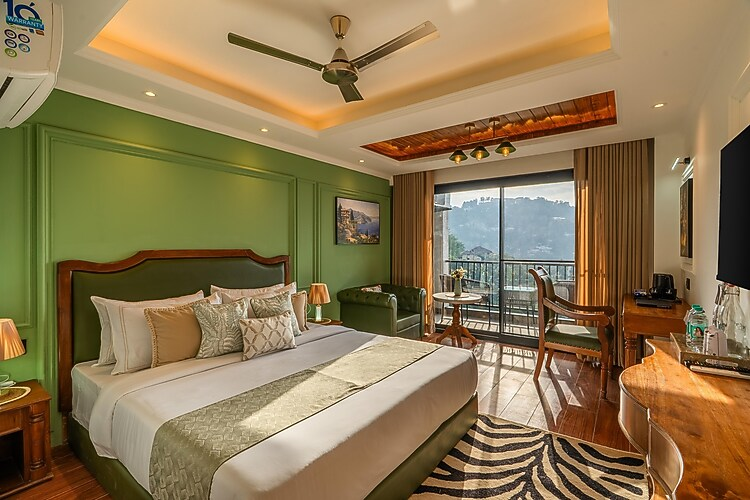 perfectstayz luxe mall road