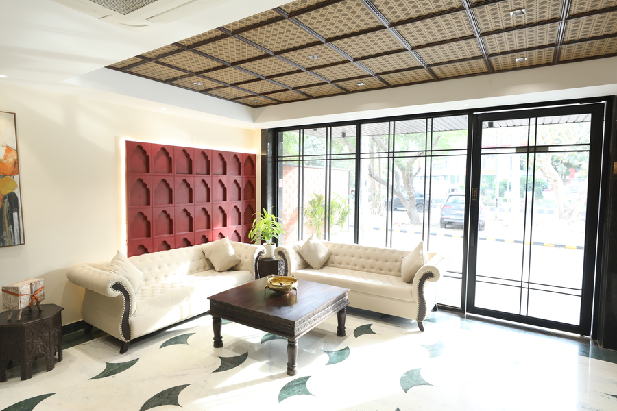 akhyana hotel near unitech cyber park
