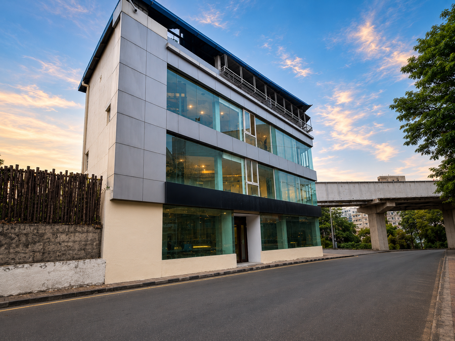 royal suites marathali bangalore