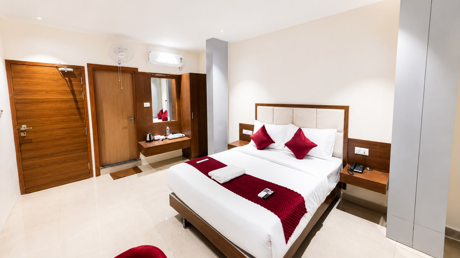 royal suites marathali bangalore