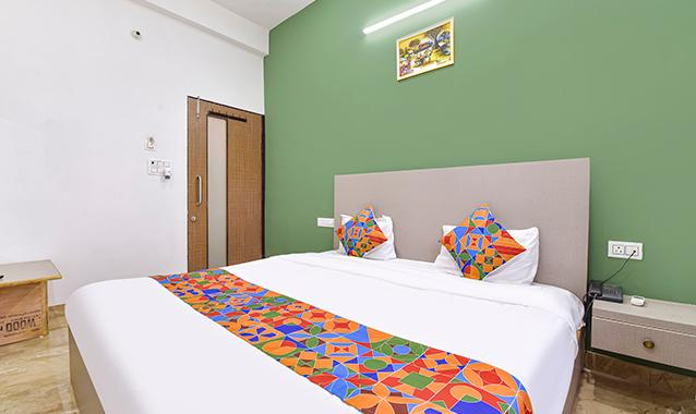 fabhotel avondale