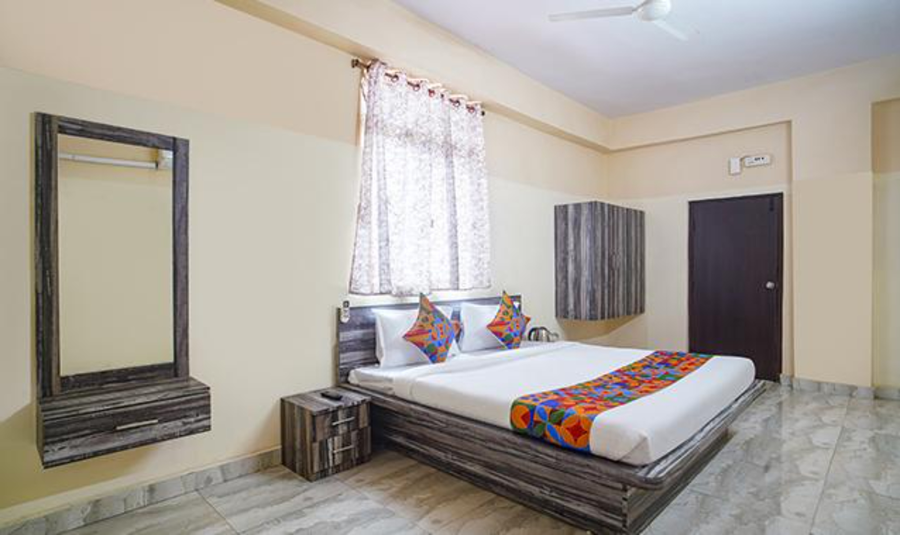 fabhotel sree venkateshwara residency