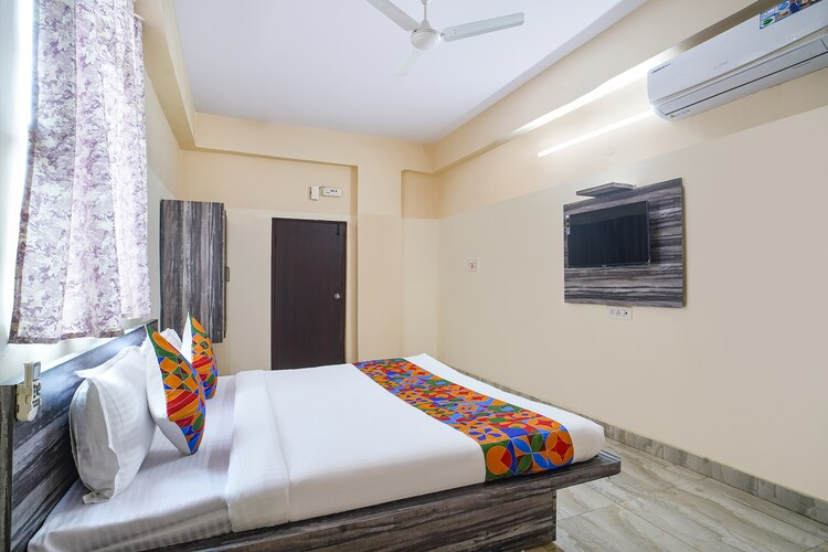 fabhotel sree venkateshwara residency