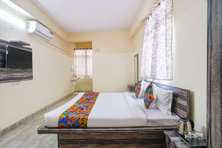 fabhotel sree venkateshwara residency