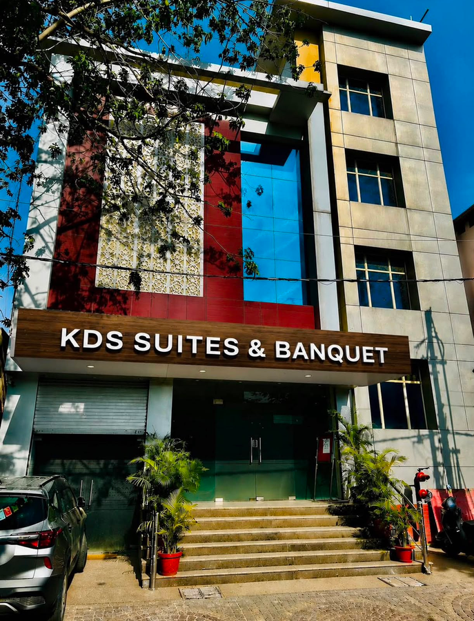 kds suites and banquets