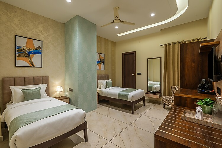 perfectstayz premium pinaaki ganges view