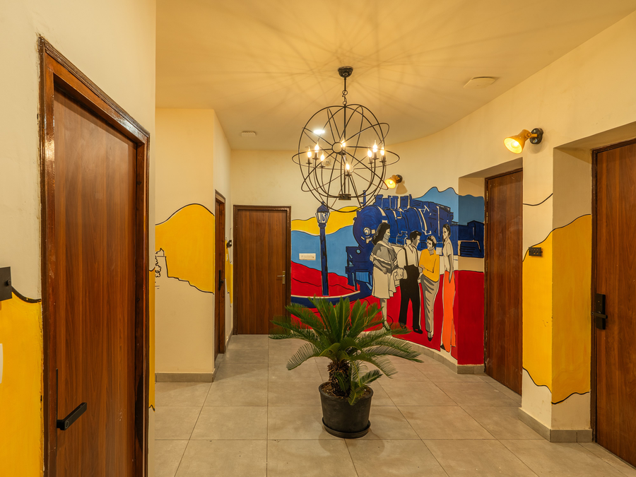 the hosteller bam udaipur artist house