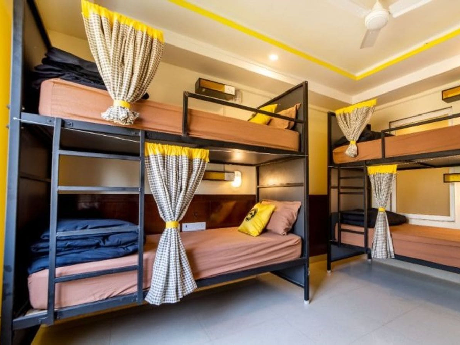 the hosteller bam udaipur artist house