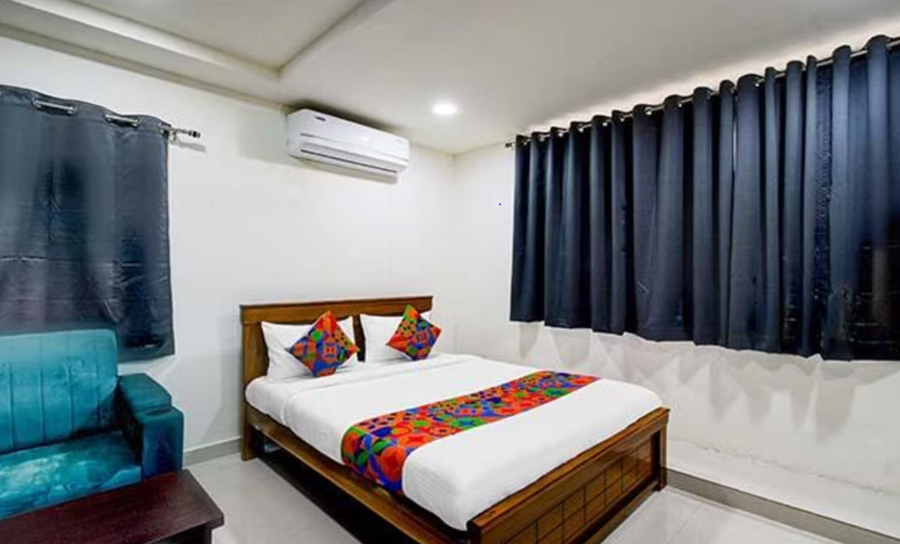 Fabhotel Aashvi,,3 star