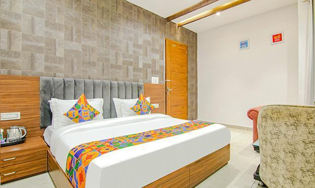 fabhotel royal mapple