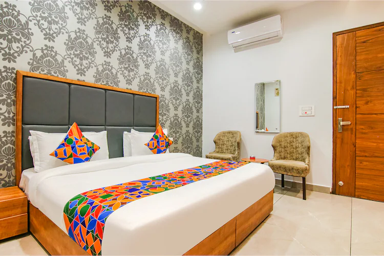fabhotel royal mapple