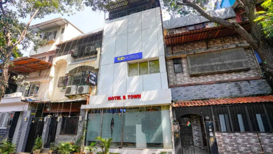 Fabhotel B Town,,3 star