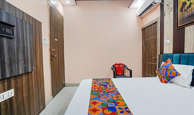 via rameshwar inn