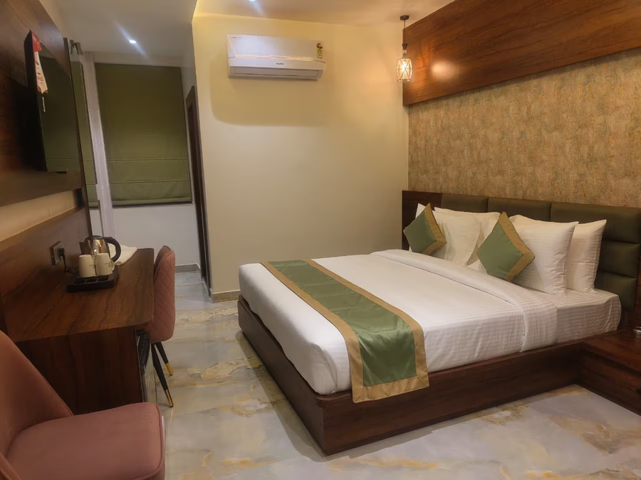 wormwood synergy hotels varanasi