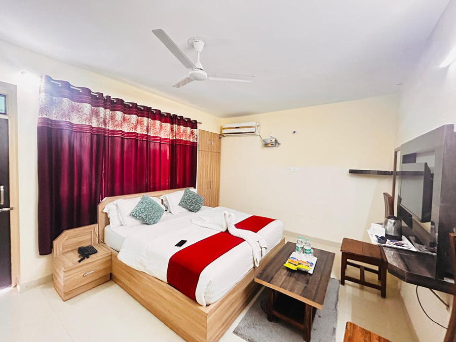 hotel nageshwar palace