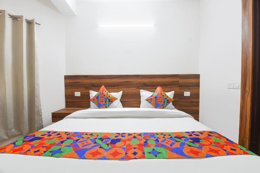 via paradise stay inn