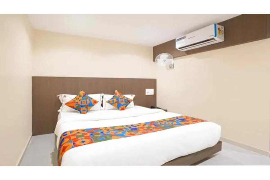 fabhotel casa the royal