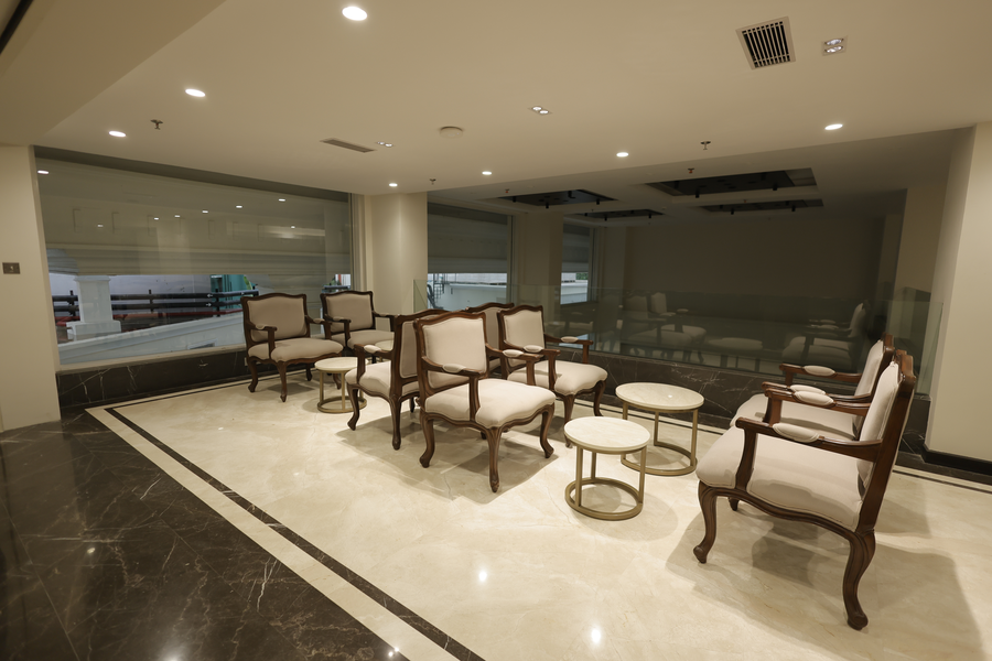 Empires Luxe Puri,Chakra Tirtha Road,5 star