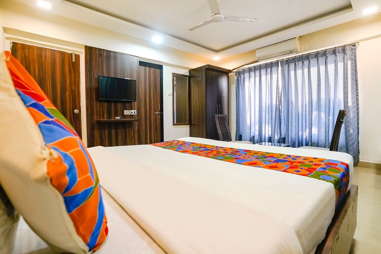 fabhotel arsh executive inn