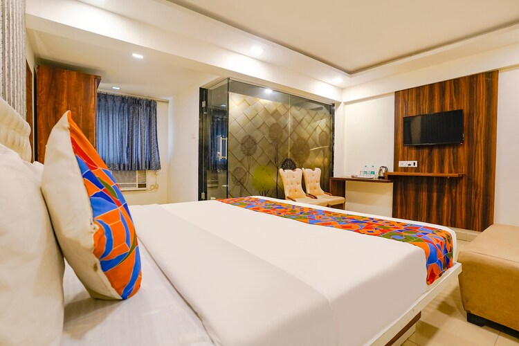 fabhotel arsh executive inn