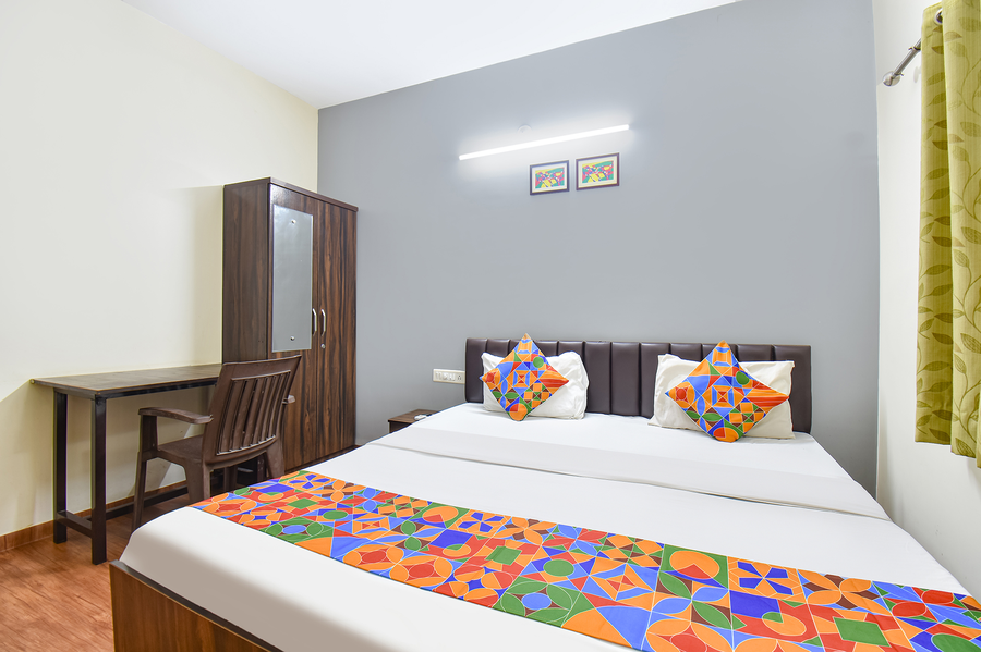 fabhotel mv galaxy