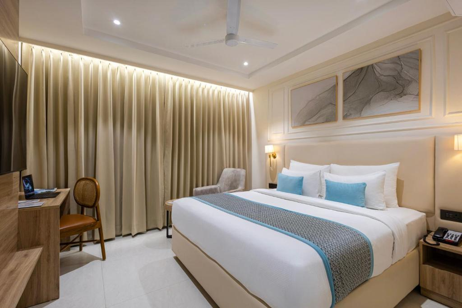 monday hotels and suites madhapur