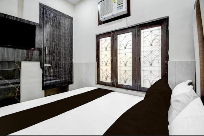 hotel birhana road