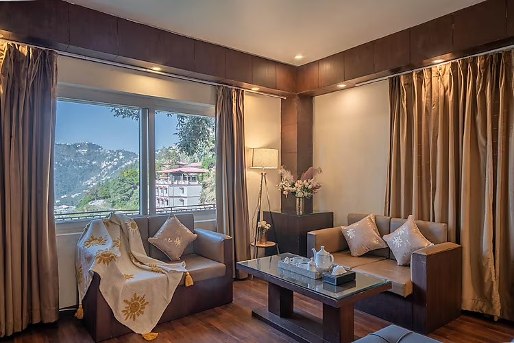 perfectstayz premium the pride near mall road