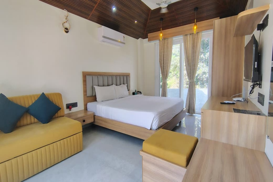 revaya hillside resort pawna lonavala